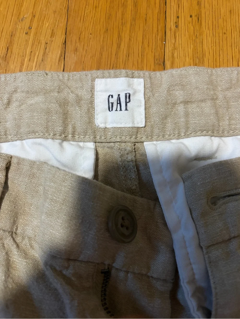 GAP Men’s Light Tan Linen-Blend Chinos